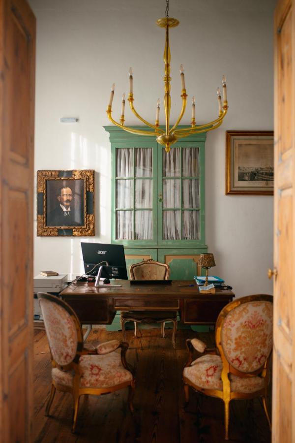Hotel Emblematico La Casa De Los Naranjos アリア エクステリア 写真