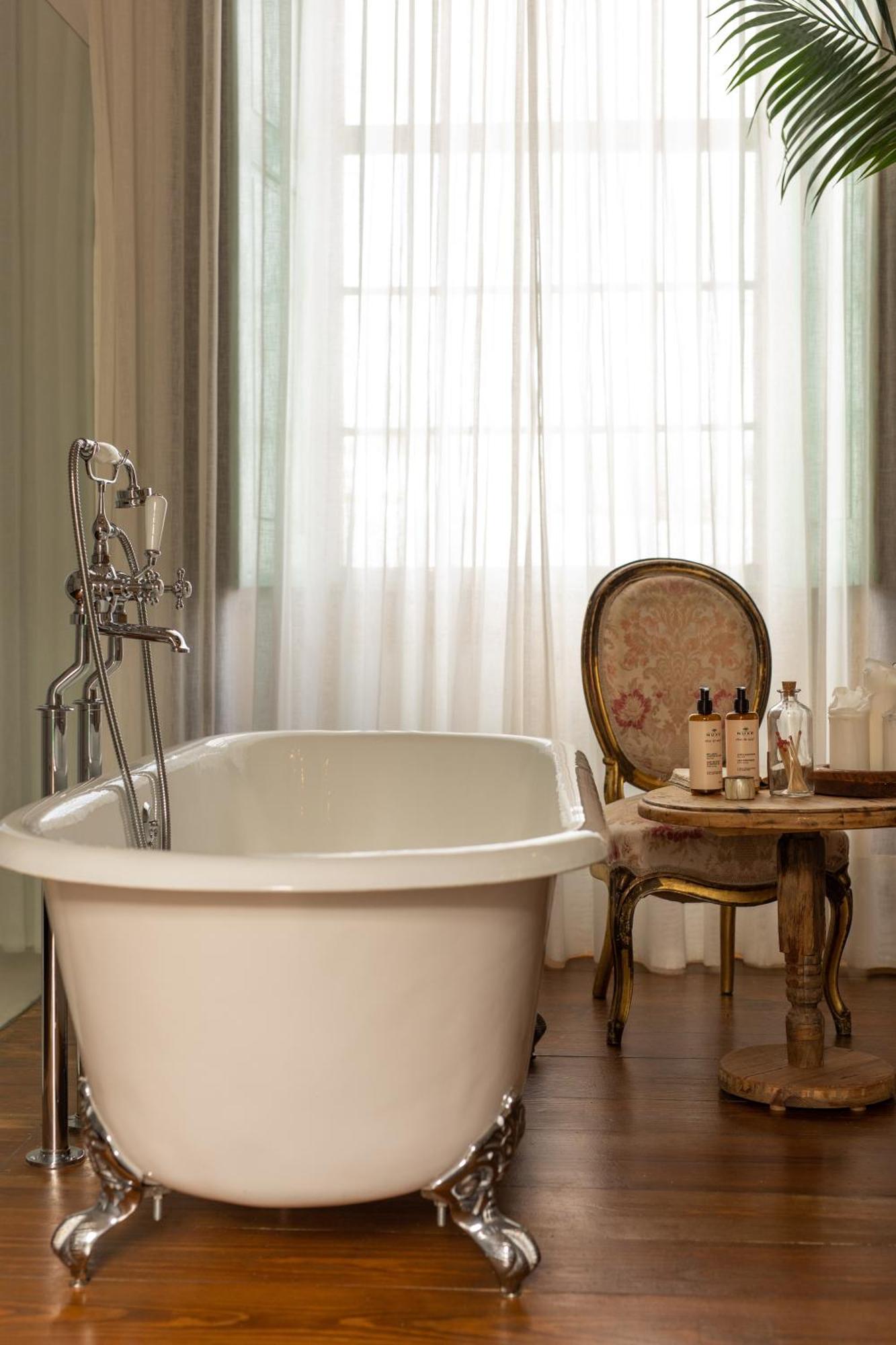 Hotel Emblematico La Casa De Los Naranjos アリア エクステリア 写真