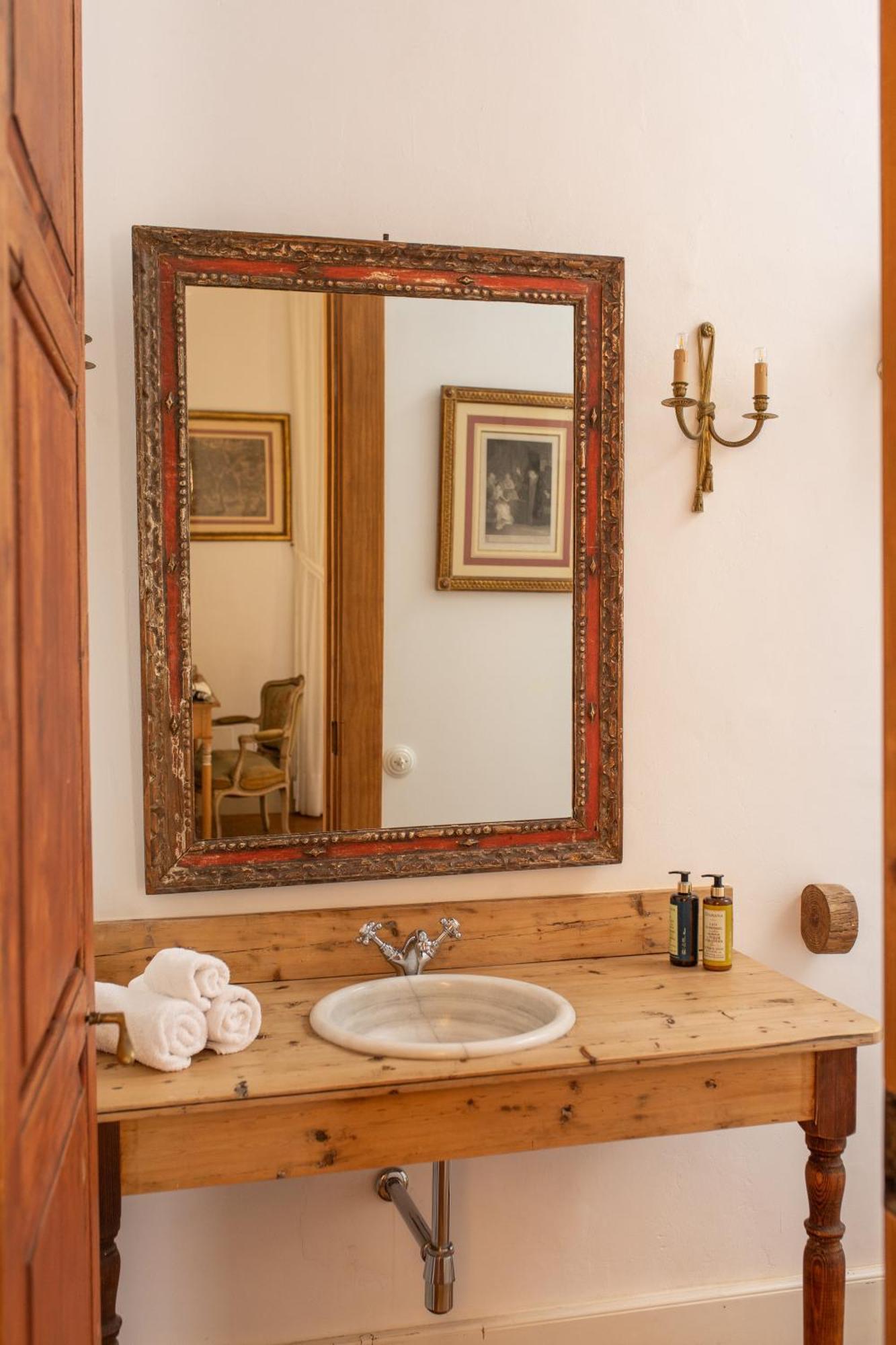 Hotel Emblematico La Casa De Los Naranjos アリア エクステリア 写真